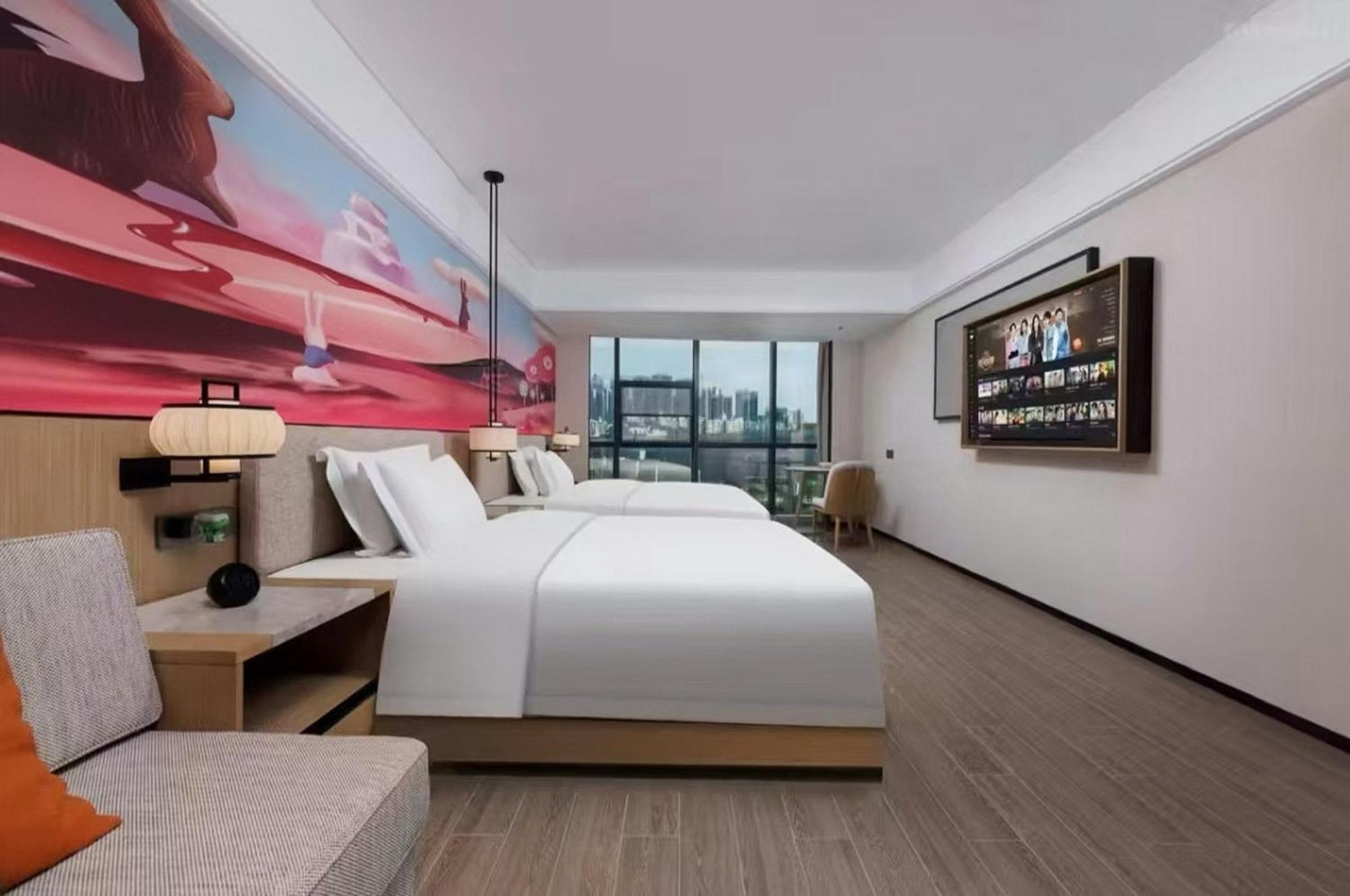 Mehood Lestie International Hotel Nancun Wanbo Metro Station Branch - Free Shuttle Bus To Canton Fair Complex During Canton Fair Period & Free Breakfast & Free Afternoon Tea & Free Midnight Snack & Free Vpn Internet Access Luaran gambar