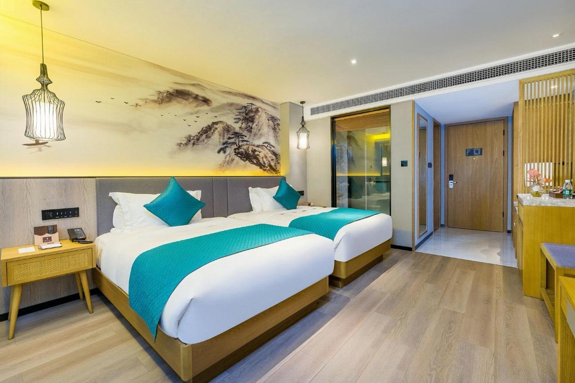 Mehood Lestie International Hotel Nancun Wanbo Metro Station Branch - Free Shuttle Bus To Canton Fair Complex During Canton Fair Period & Free Breakfast & Free Afternoon Tea & Free Midnight Snack & Free Vpn Internet Access Luaran gambar