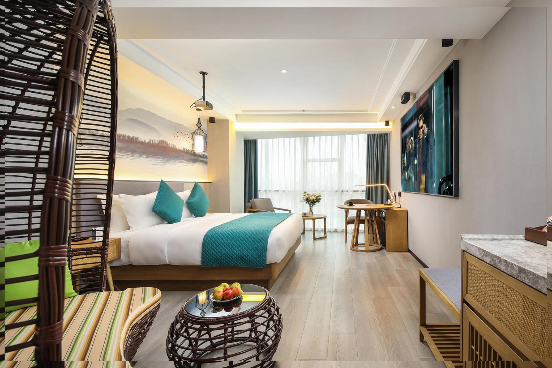 Mehood Lestie International Hotel Nancun Wanbo Metro Station Branch - Free Shuttle Bus To Canton Fair Complex During Canton Fair Period & Free Breakfast & Free Afternoon Tea & Free Midnight Snack & Free Vpn Internet Access Luaran gambar