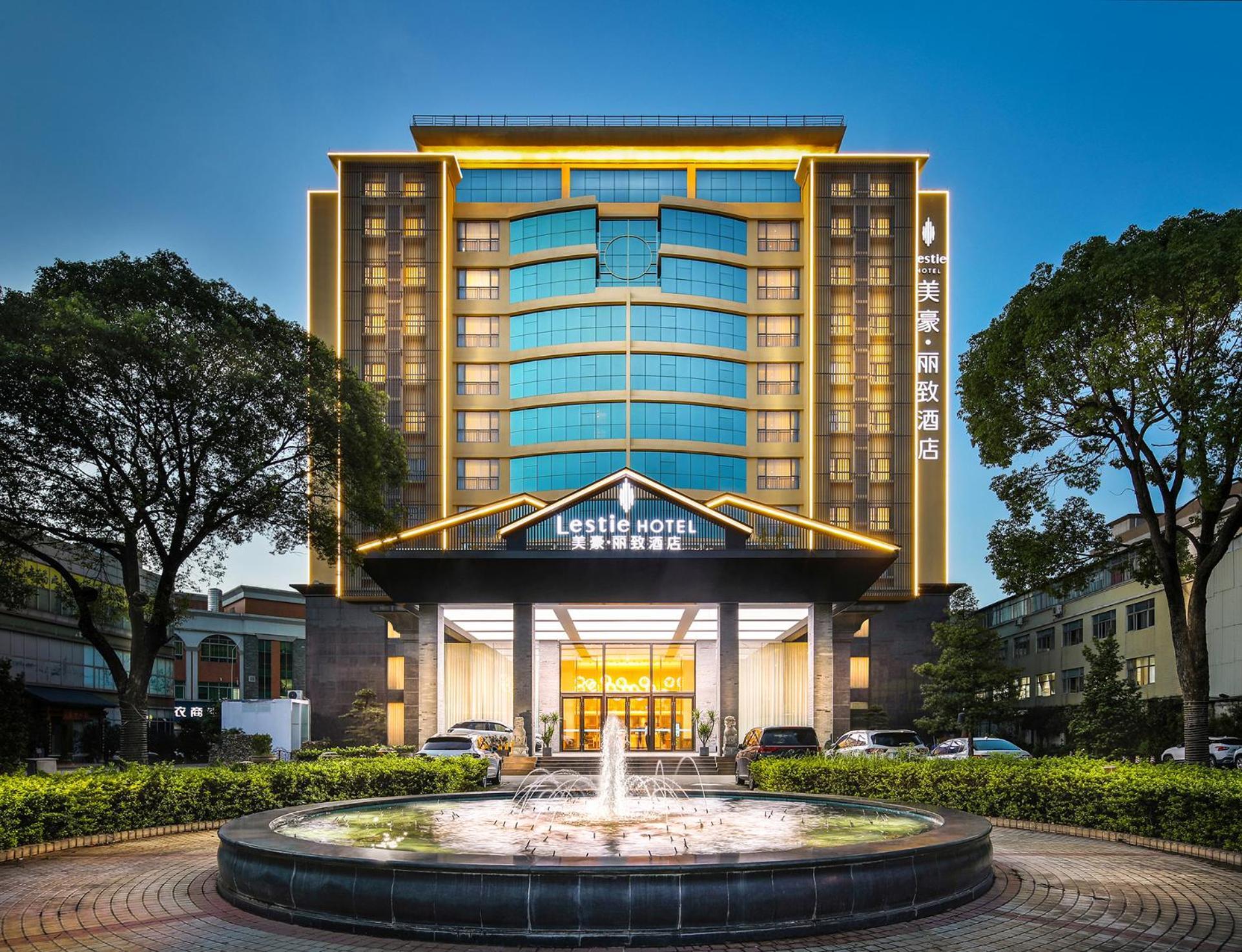 Mehood Lestie International Hotel Nancun Wanbo Metro Station Branch - Free Shuttle Bus To Canton Fair Complex During Canton Fair Period & Free Breakfast & Free Afternoon Tea & Free Midnight Snack & Free Vpn Internet Access Luaran gambar